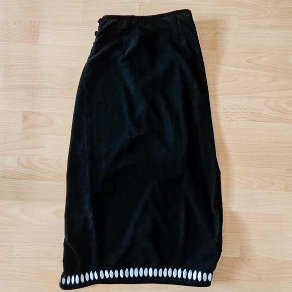 Dylanlex Wrap Skirt - Picture 6 of 10